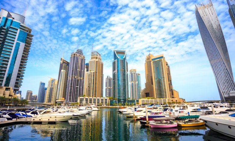 Who and why is investing in real estate in Dubai in 2022